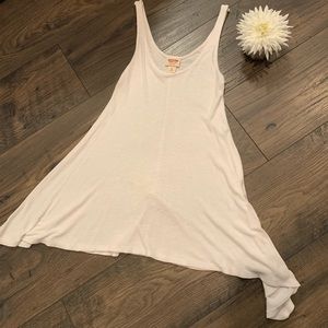 Flowy white tank